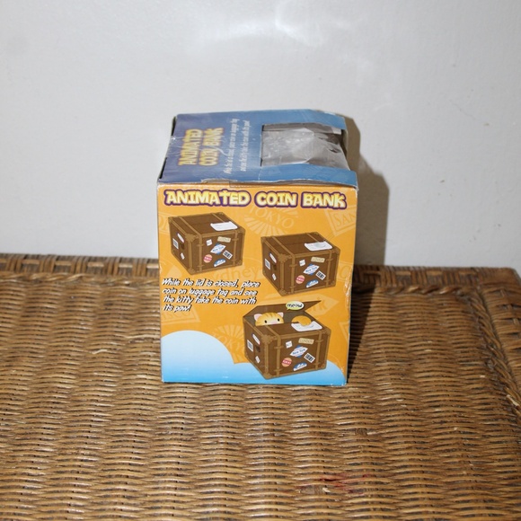 Cat In Suitcase Animated Coin Bank. - Picture 5 of 6